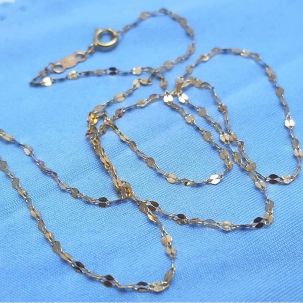 Solid 14 karat gold 19” mirror chain necklace